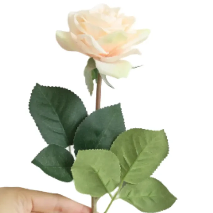 Fleur artificielle rose