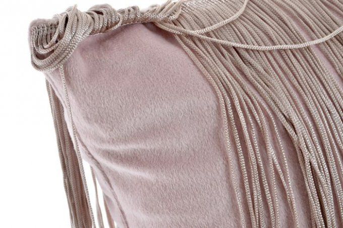 Coussin en Polyester à Franges Grenat ou Rose 45X45