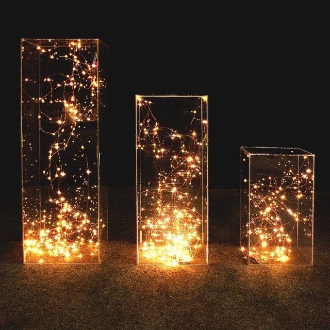 1 set de 3 présentoir en Plexiglas transparent sans lumière led.