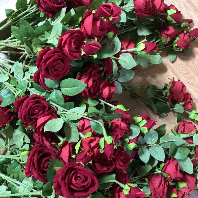 Fleur artificielle rose